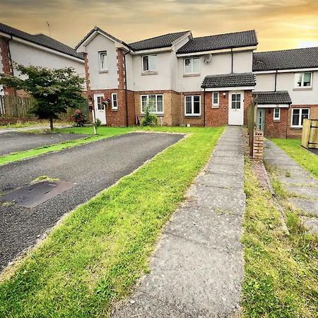 Glasgow Central - Entire House - Free Parking , Free Super Fast Wifi , Private Garden & Parking Security מראה חיצוני תמונה